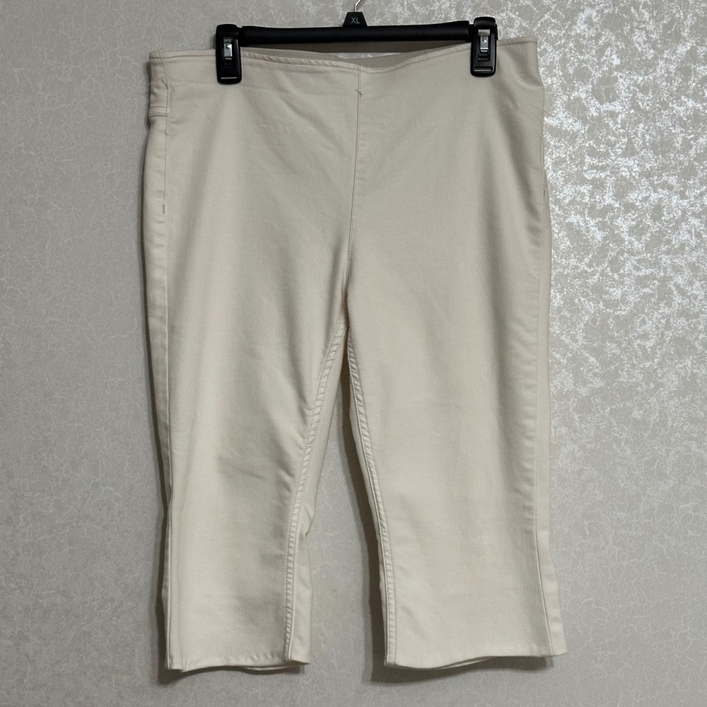 Free People White‎ Denim Cut Off Capri Shorts High Rise Elastic Waist Sz 31